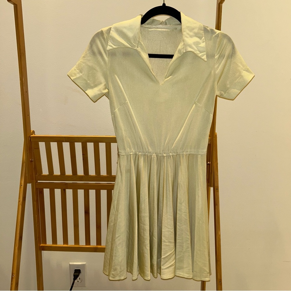 Elegant Cream Short Sleeve Dress